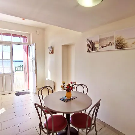 La Felicite Apartment *